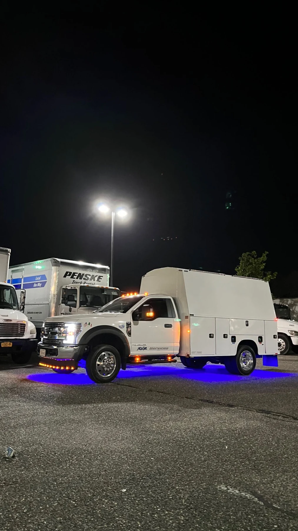 AVR Services mobile service truck ready for nighttime road service